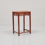 1056 2259 LAMP TABLE